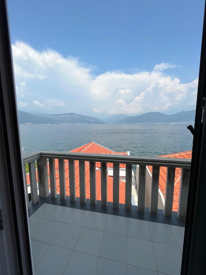 Casa Brilla Apartment Tivat Exterior foto