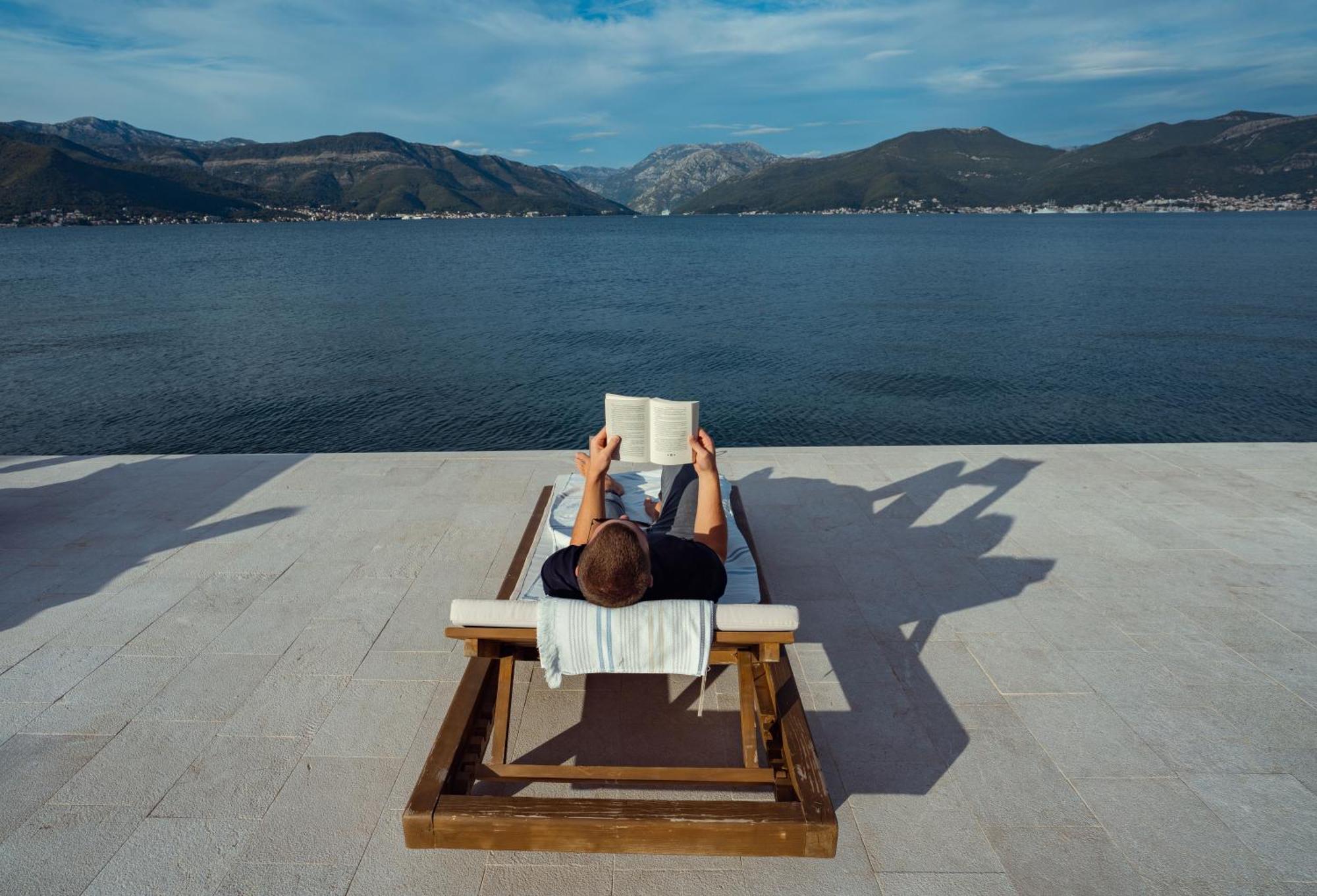 Casa Brilla Apartment Tivat Exterior foto