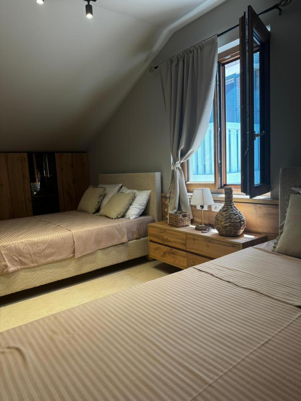 Casa Brilla Apartment Tivat Cameră foto
