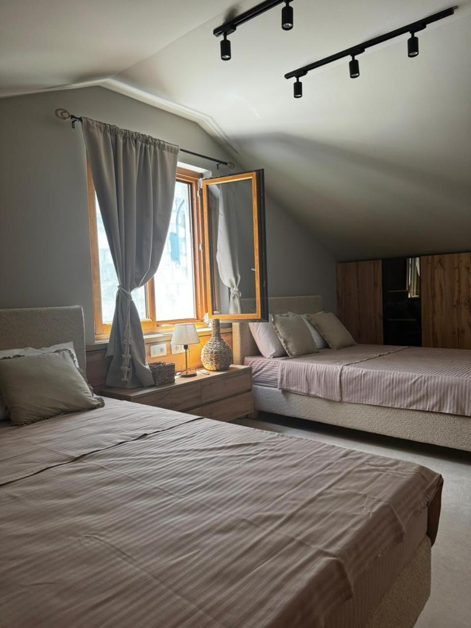 Casa Brilla Apartment Tivat Cameră foto