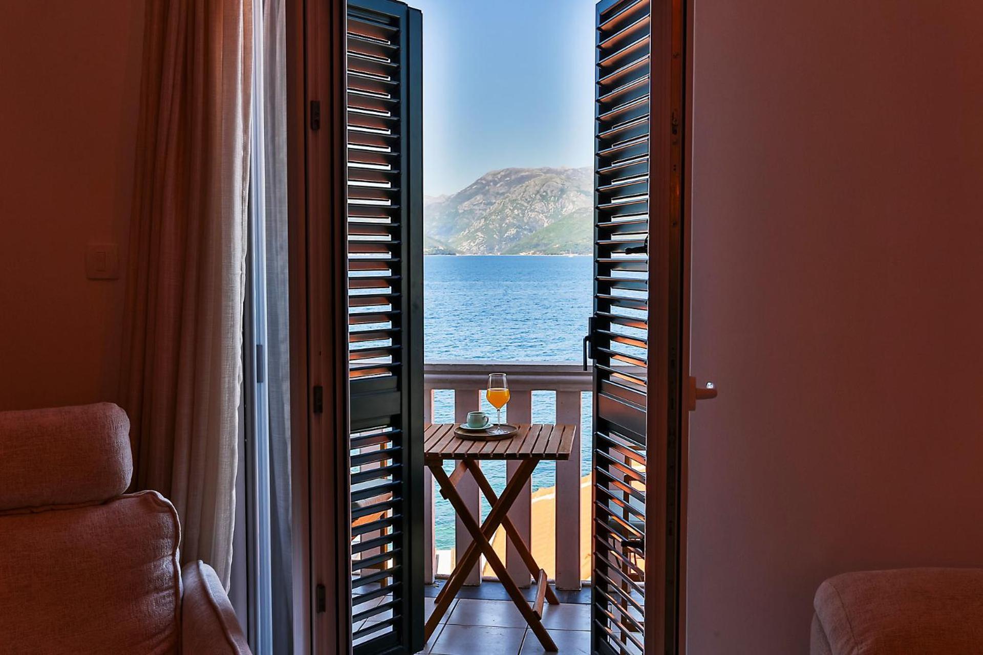 Casa Brilla Apartment Tivat Exterior foto