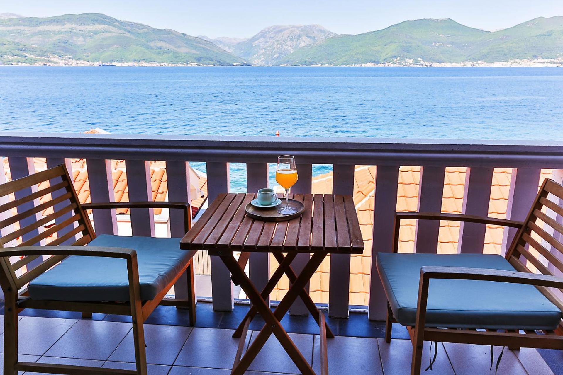 Casa Brilla Apartment Tivat Exterior foto